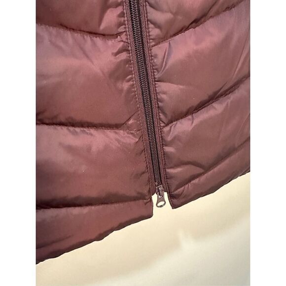J. Jill women down fill burgundy puffer vest zip up w/ zip pockets XL P #34-0861 - Picture 8 of 10
